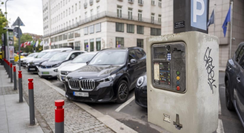Egy 10 milliós új autó 5 év alatt közel 13 millióba kerül: a legnagyobb tételre kevesen gondolnak