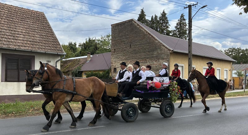 Szüreti felvonulás Szentjakabon