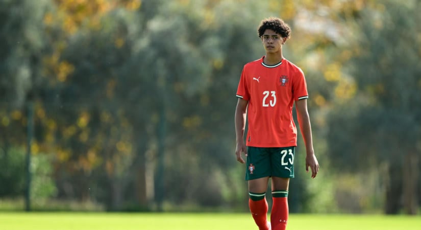 Cristiano Ronaldo fia előtt több válogatott ajtaja is nyitva állhat