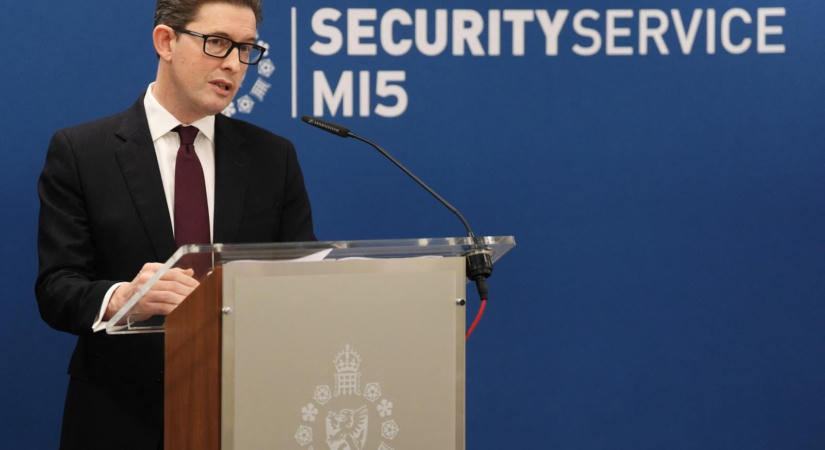 Már készülődhet egy újabb, 9/11-hez mérhető stratégiai sokk a brit hírszerzés vezetője szerint