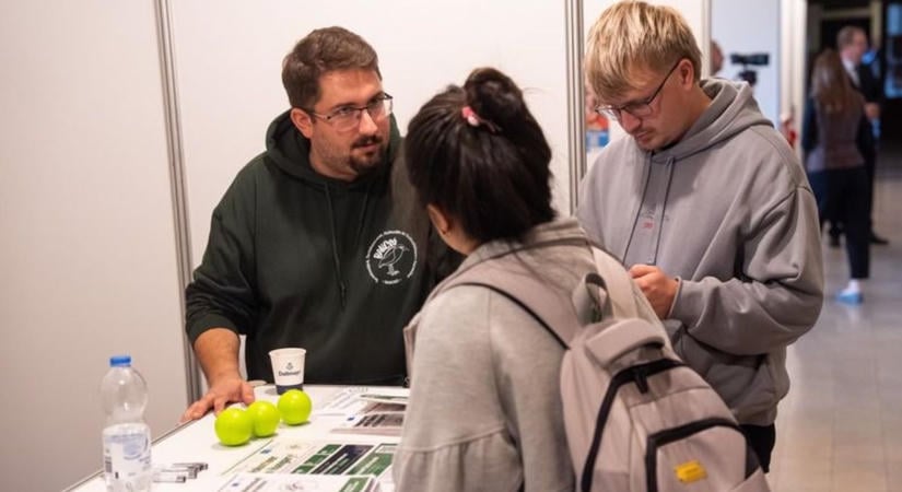 Újra megnyílt a világ a debreceni hallgatók előtt: visszatért az Erasmus program