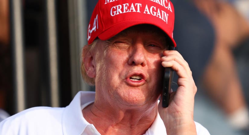 Egymillió dollárt ígér Trump annak, aki lebuktatja a választási csalókat