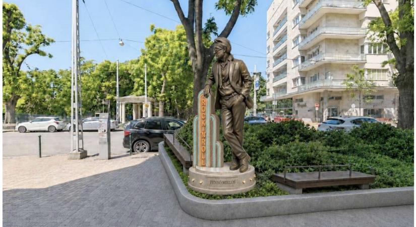 Parkolópályára került Fenyő Miklós újlipótvárosi szobra, miután helyi civilek és a főváros is aktivizálta magát