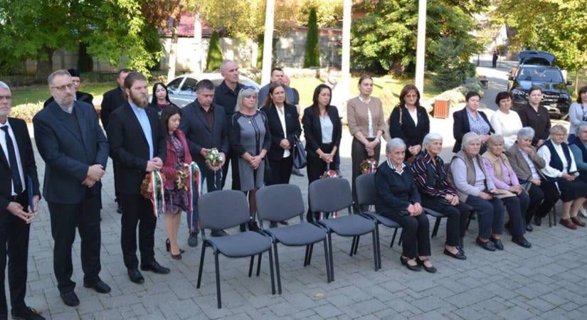 Az aradi vértanúkra emlékeztek Beregardóban - A veszteség nem örök, a vereség nem végleges!