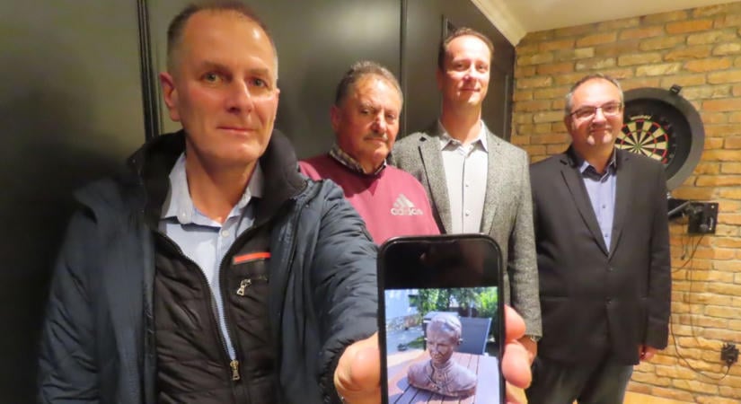 Veszkény szobrot állított a falu nagy szülöttjének, a győri püspök jótevője volt a községnek
