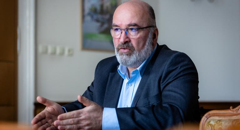 Pikó András szerint baj van, több rendőrt kért Józsefvárosba