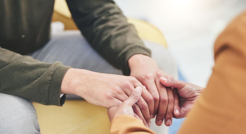 Hipnózist, meditációt, lelki segítségnyújtást árult, aztán nem várt meglepetés jött