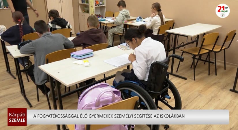 A fogyatékossággal élő gyermekek személyi segítése az iskolákban
