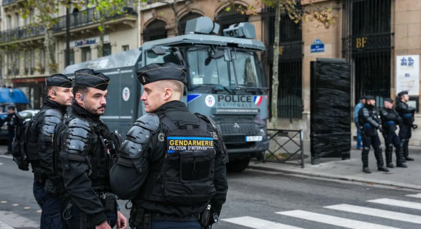 70 ezer rendőrt mozgósítottak az újabb tüntetések miatt