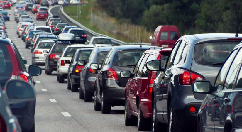 Fantomdugót okozhat, ha így közlekedsz az autópályán