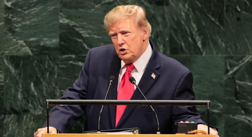 Nem enged Iránnak Trump: zárva marad a Hormuzi-szoros