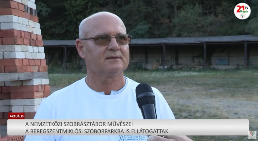 Aktuális (2026. 09. 28.) – Nemzetközi Szobrásztábor művészei a beregszentmiklósi szoborparkban (videó)