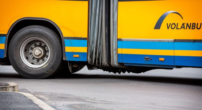 Drágul a buszközlekedés Tiszafüreden: itt vannak a 2027-es árak