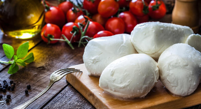Megszólalt a szakértő, soha ne vegyél olyan mozzarellát, amely ilyen csomagolásban van