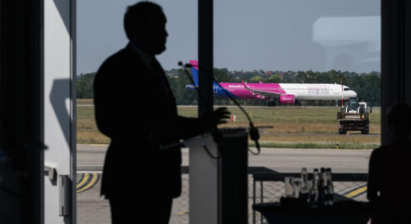 Árad a pénz Ferihegyen, de nem azokhoz, akikhez az Orbán-kormány ígérte