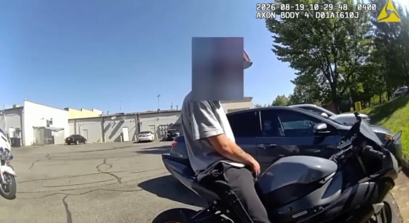 115 km/h-val száguldott a motoros, hogy még elérje a McDonald's reggelijét