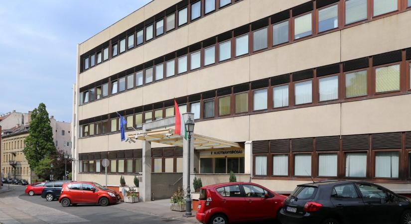 Fordulat Sulyok Tamás ügyében, az Alkotmánybíróságtól kér segítséget a Fidesz és a KDNP