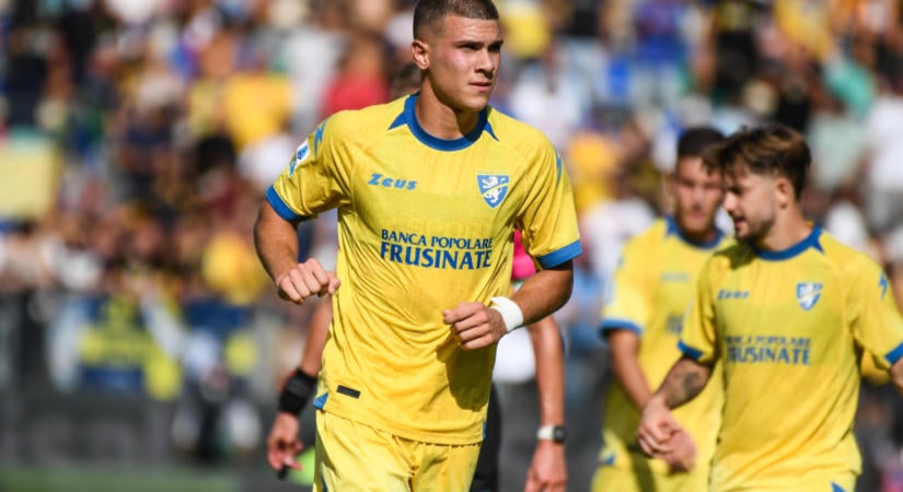 A Napoli és az AS Roma is lecsapna a 23 éves georgiai gólgyárosra, aki berobbant a Serie A-ba