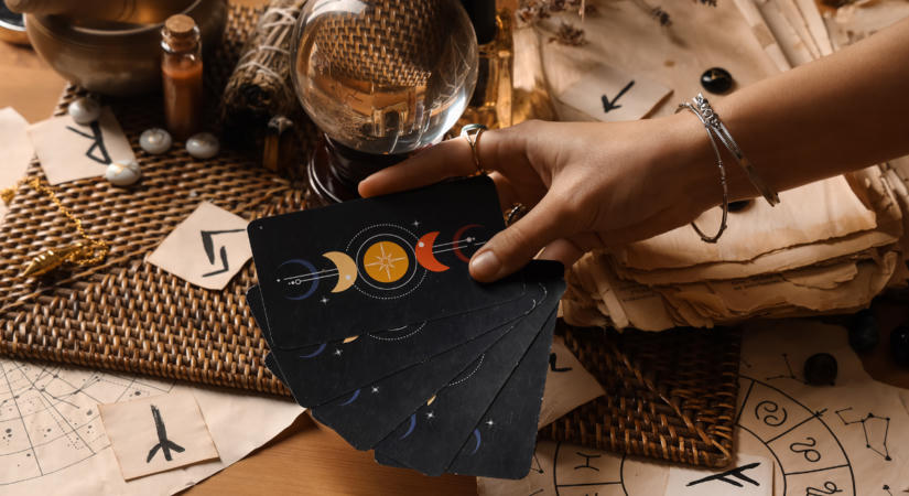 Heti Tarot jóslás augusztus 17-23: a Bolond lapja új kezdeteket jelez