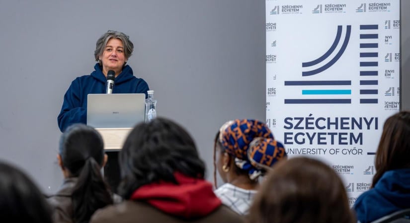 MobiliTea a Széchenyi István Egyetemen: az Erasmus visszatérését ünnepelték Győrben - fotók