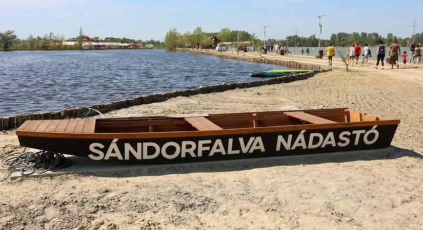 Beúsztak a bányató közepére a kamaszok, aztán jött a döbbenet