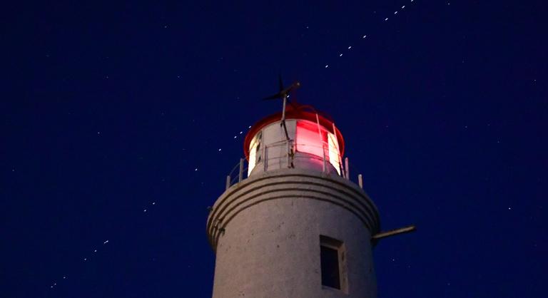Újabb 60 csillagot helyezett az égboltra a SpaceX