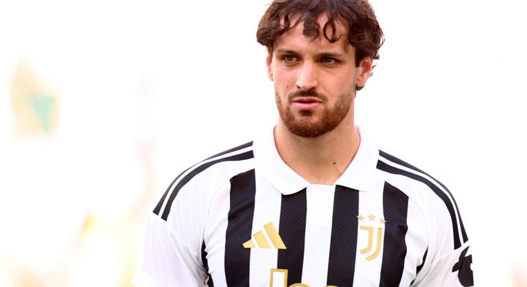 Saját szurkolója rúgta agyon hátulról a Juventus futballistáját