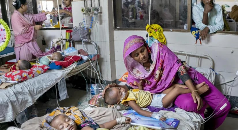 Már több mint ezer gyermek halt meg kanyaróban Bangladesben