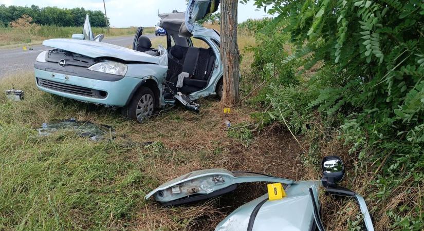 Borzalmas tragédia Bácsborsódnál: egy ember meghalt, többen kórházba kerültek