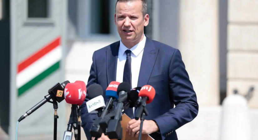 Toroczkai László alkalmatlannak nevezte Unger Annát a parlamentben