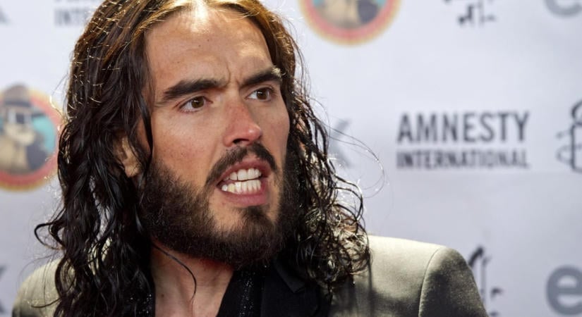 Szexuális bántalmazás-sorozat - Újabb nő vallott Russell Brand ellen