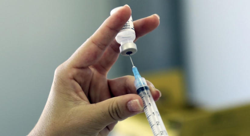 Ebben a tanévben is ingyenesen igényelhető a HPV elleni védőoltás