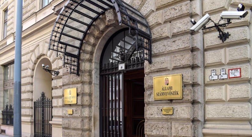 Megelégelte Magyar Péter kritikáit, a köztársasági elnökhöz fordult az ÁSZ vezetője