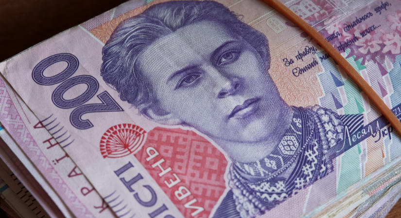 Kényes helyzetbe került Ukrajna: a legújabb belpolitikai háború a létfontosságú támogatásokat is veszélyeztetheti