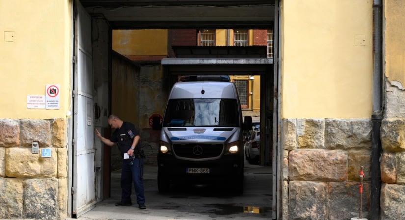 A bíróság szabadlábra helyezte a Volánbusz-ügy egyik gyanúsítottját