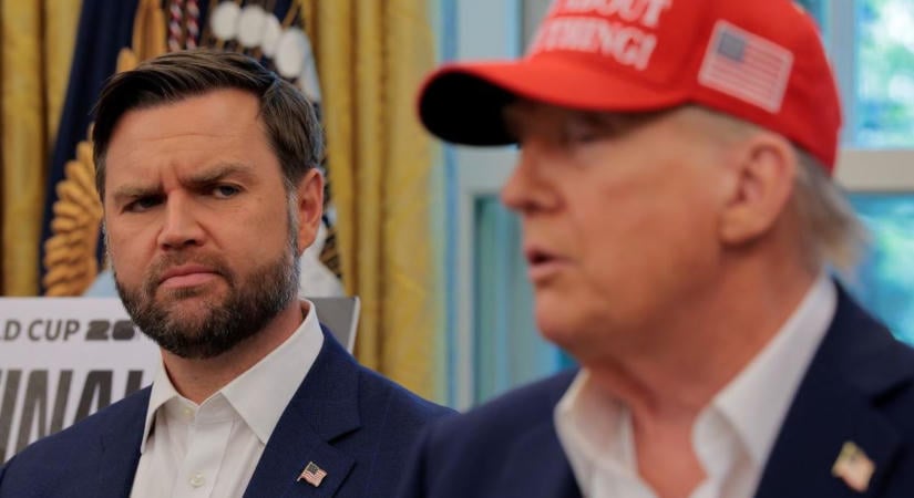 Ég a fű a talpuk alatt: Trump emberei úgy költekeznek, mintha nem lenne holnap