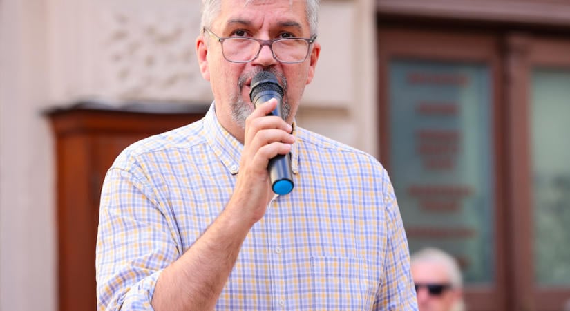 Hadházy Ákos feljelentést tesz az augusztus 20-i tűzijáték közbeszerzése miatt