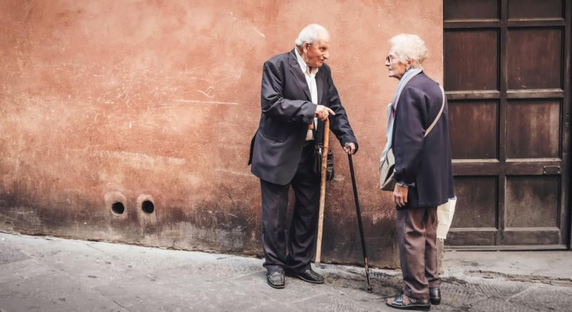 Jövőre sokkal jobban járhatnak a kisnyugdíjasok