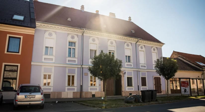 „A karjaimban halt meg a Norbi” – megrázó részleteket tudott meg az Origo a győri késelésről
