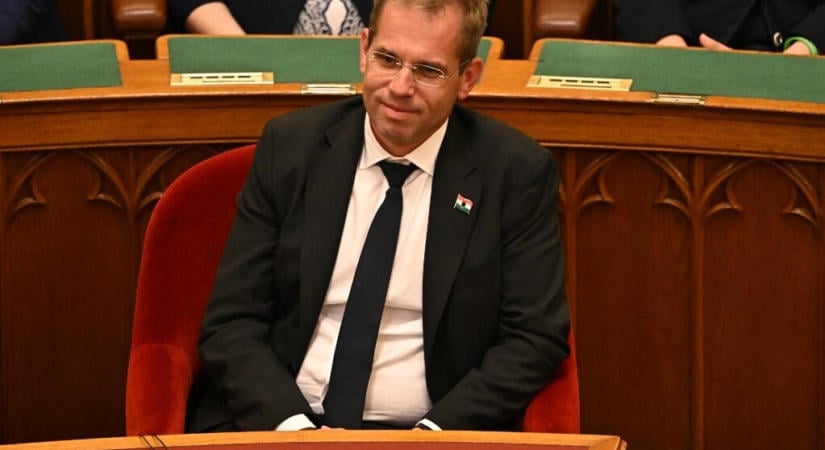 Ruff Bálint: Ez egy valódi rendszerváltás volt, amit az új alkotmány elfogadása fog beteljesíteni