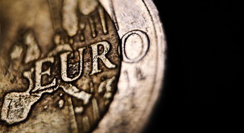 Ötpontos teszten kell átmennie Magyarországnak az euróhoz