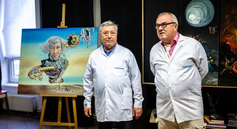 drMáriás a rendelőjében Faludy György unokájával együtt botránkoztatta meg közönségét