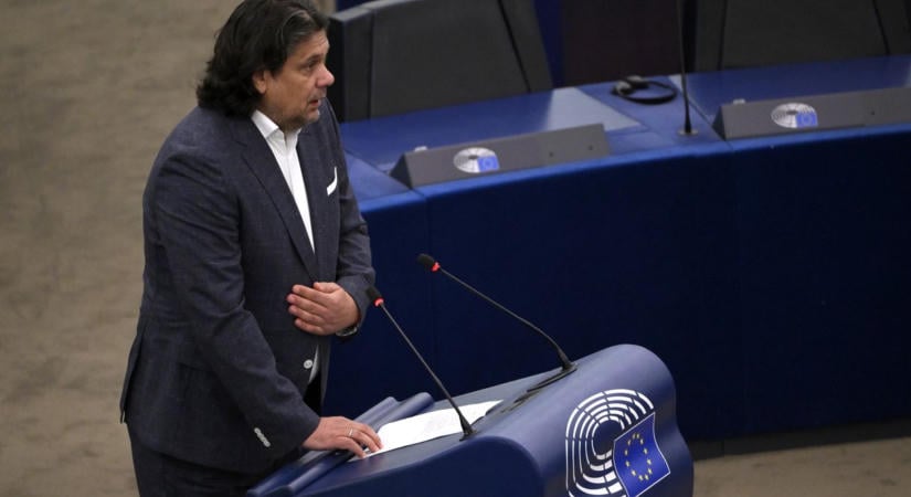 Két hónap után kaptak választ a Patrióták az Európai Bizottságtól az Alaptörvény-módosításról