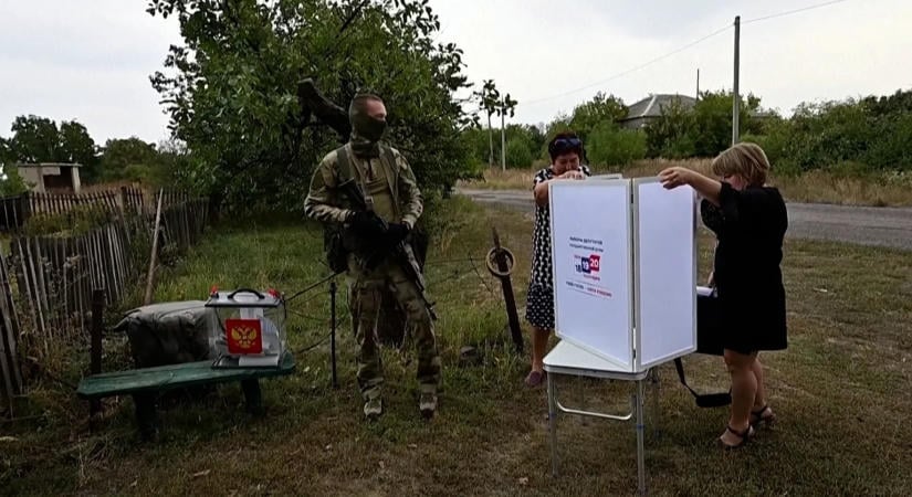 Előrehozott szavazást tartottak Oroszország a megszállt ukrán területeken az országos választás előtt