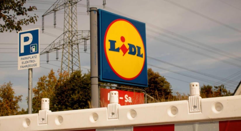 Ennyi volt a „Kérem, helyezze a terméket a csomagolóasztalra”? Nagy változás jöhet a Lidlnél