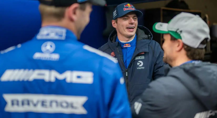Verstappen a hétvégén is versenyez, ezúttal Portimão-ban