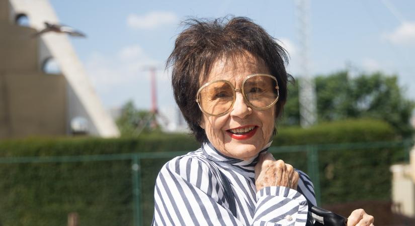 Lehoczky Zsuzsát köszöntötték 90. születésnapján a Budapesti Operettszínházban - fotók
