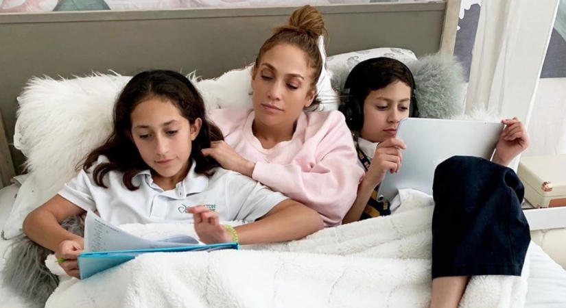 Jennifer Lopez döbbenetes nevelési módszere: te betartatnád a gyerekeiddel?