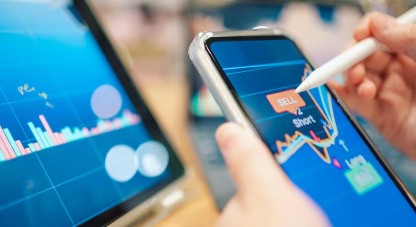 Masszív átrendezés indul: lecserélik a vezető török részvényindex tagjainak negyedét