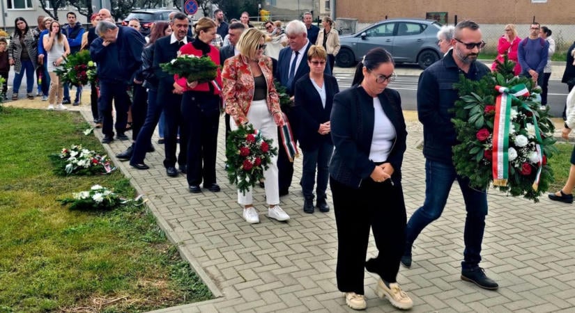 124 önkéntes nemzetőr emléke előtt hajtottak fejet Lepsényben